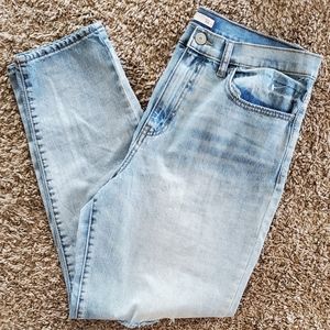 NWT Distressed Mom Jeans